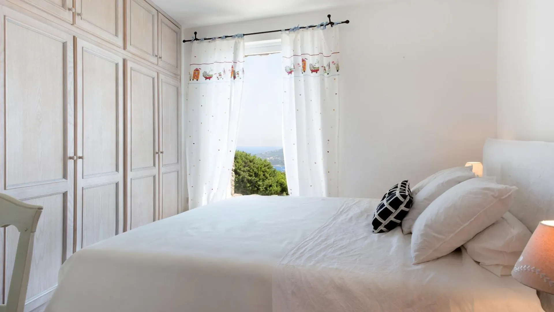 Villa Florin Porto Cervo 0*,